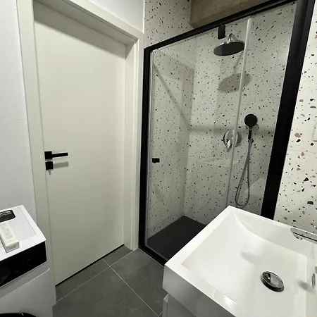 Apartment Luxury With Parking In Trenčín