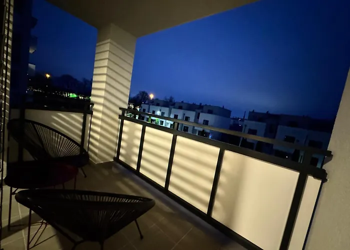 Luxury With Parking In *